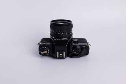 Contax 139 Q & Zeiss Planar 50mm f/1.7 T*
