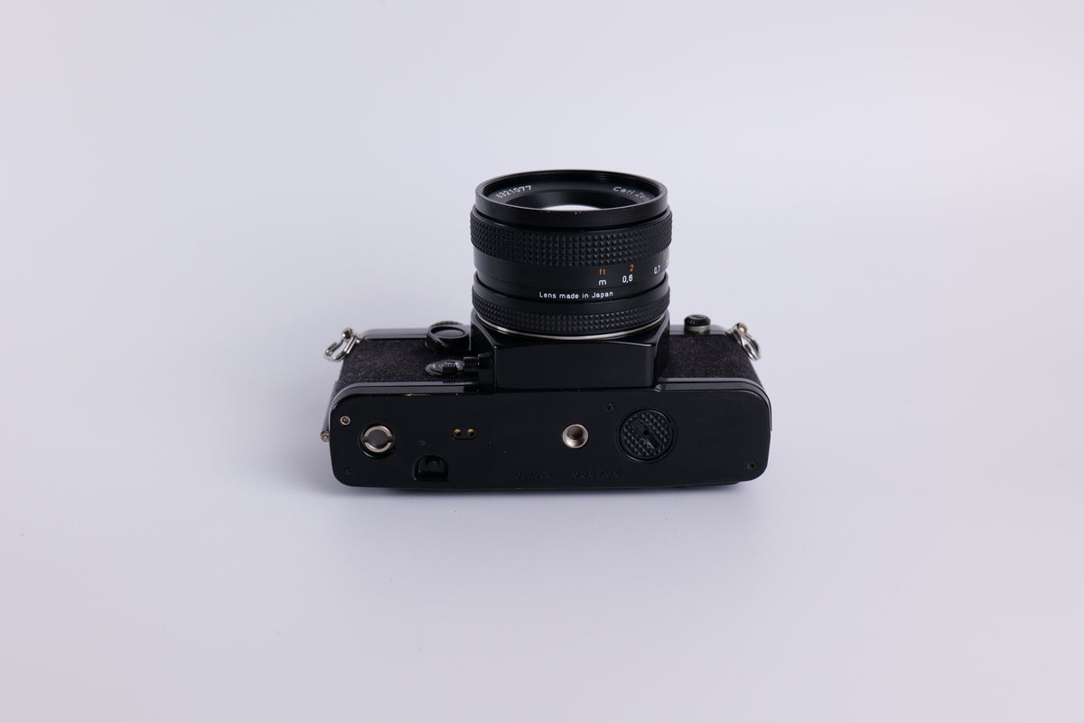 Contax 139 Q & Zeiss Planar 50mm f/1.7 T*