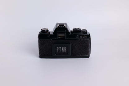 Contax 139 Q & Zeiss Planar 50mm f/1.7 T*
