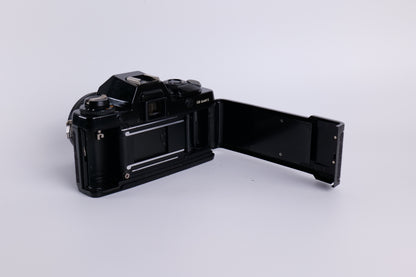 Contax 139 Q & Zeiss Planar 50mm f/1.7 T*