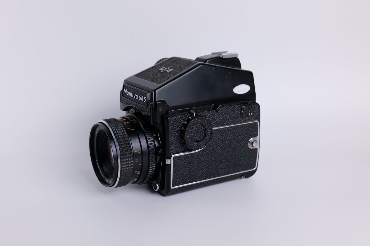 Mamiya M645 1000s & Mamiya-Sekor 80mm f/2.8
