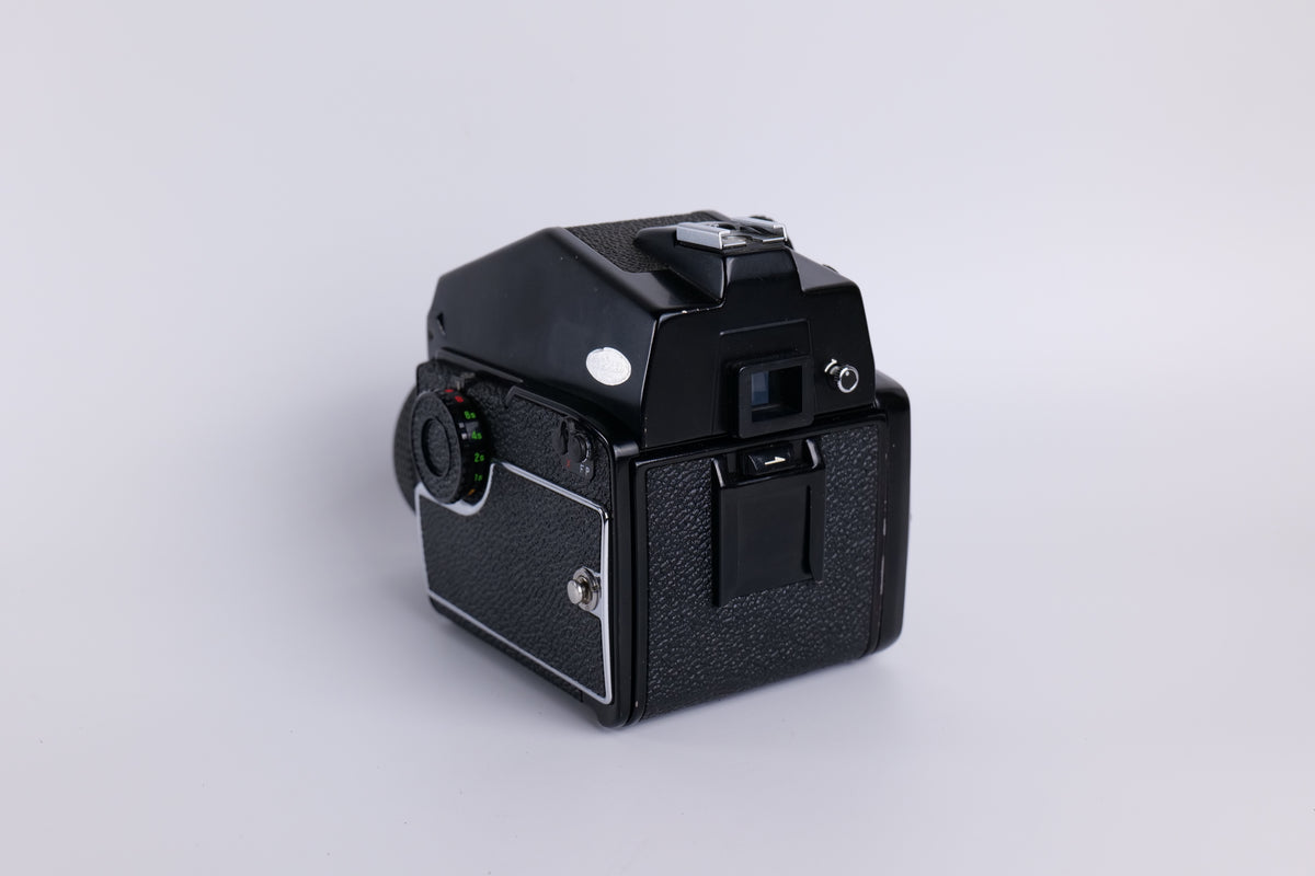 Mamiya M645 1000s & Mamiya-Sekor 80mm f/2.8