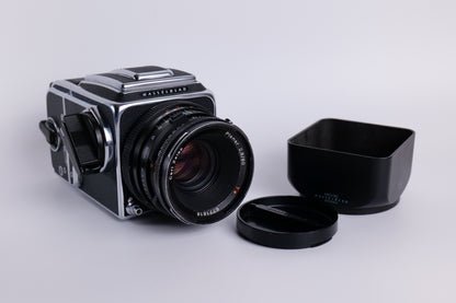 Hasselblad 500 C/M & Zeiss Planar CF 80mm f/2.8 T*
