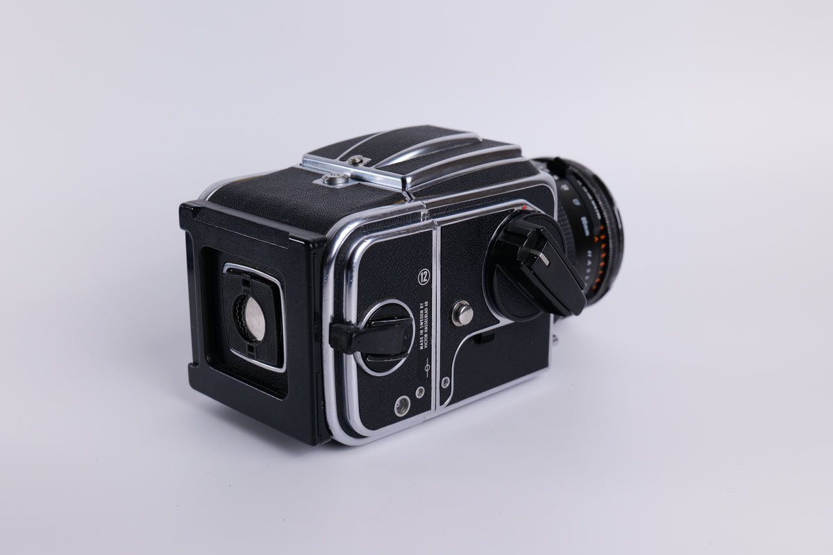 Hasselblad 500 C/M & Zeiss Planar CF 80mm f/2.8 T*