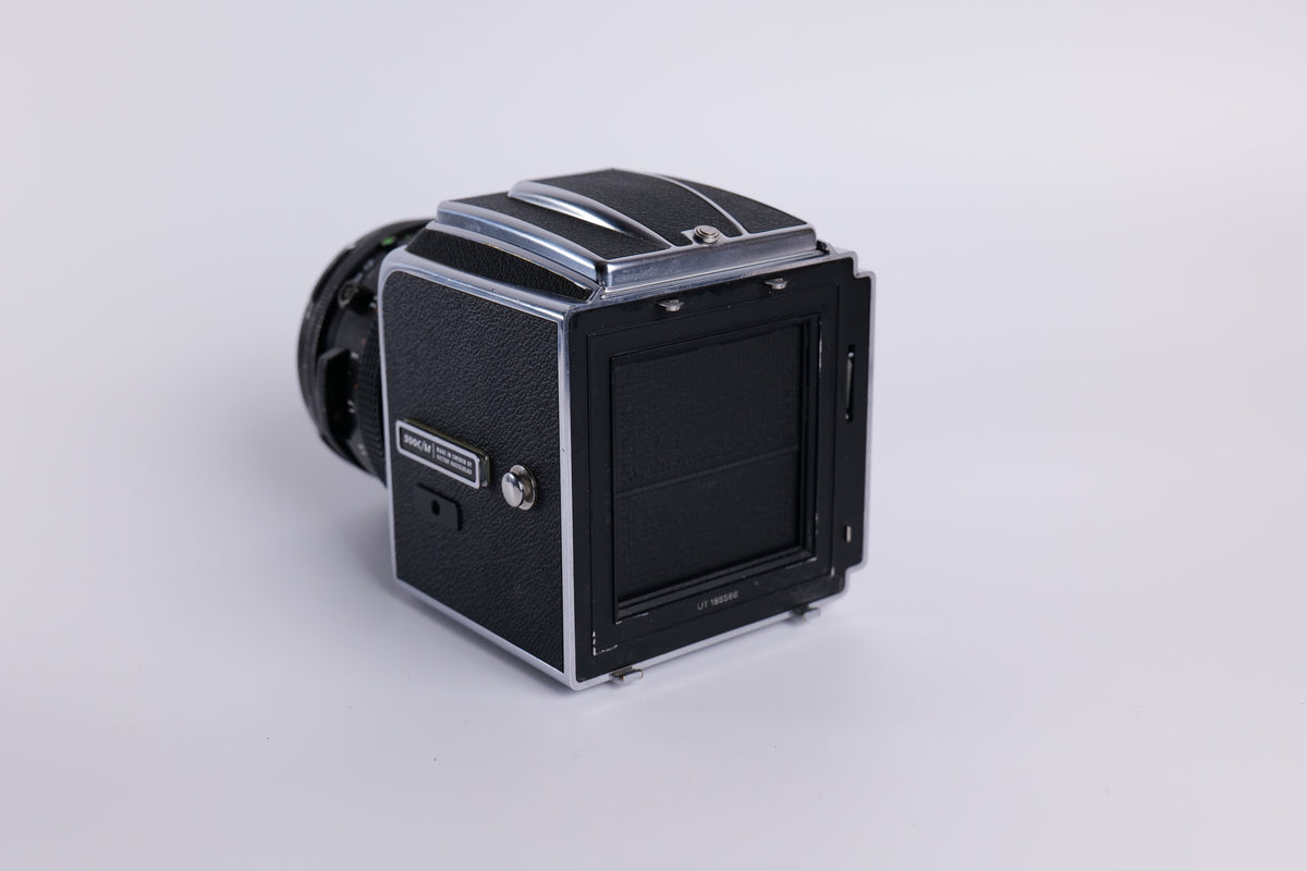 Hasselblad 500 C/M & Zeiss Planar CF 80mm f/2.8 T*