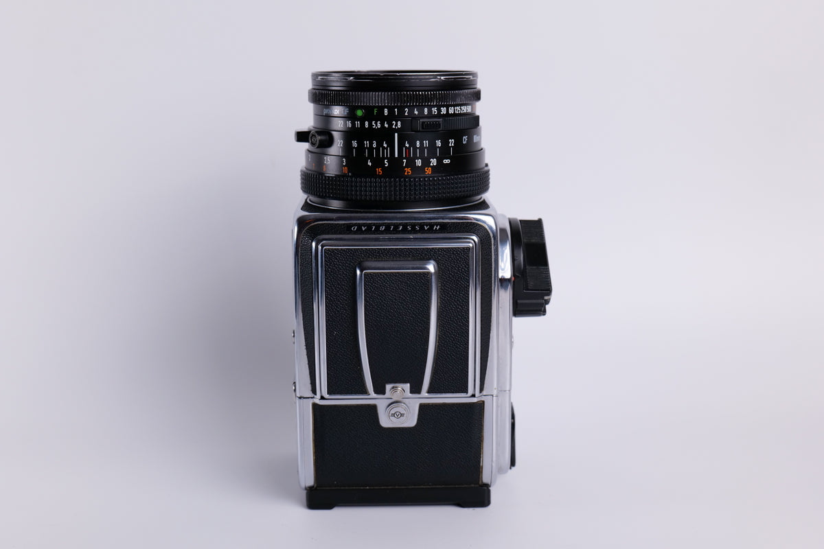 Hasselblad 500 C/M & Zeiss Planar CF 80mm f/2.8 T*