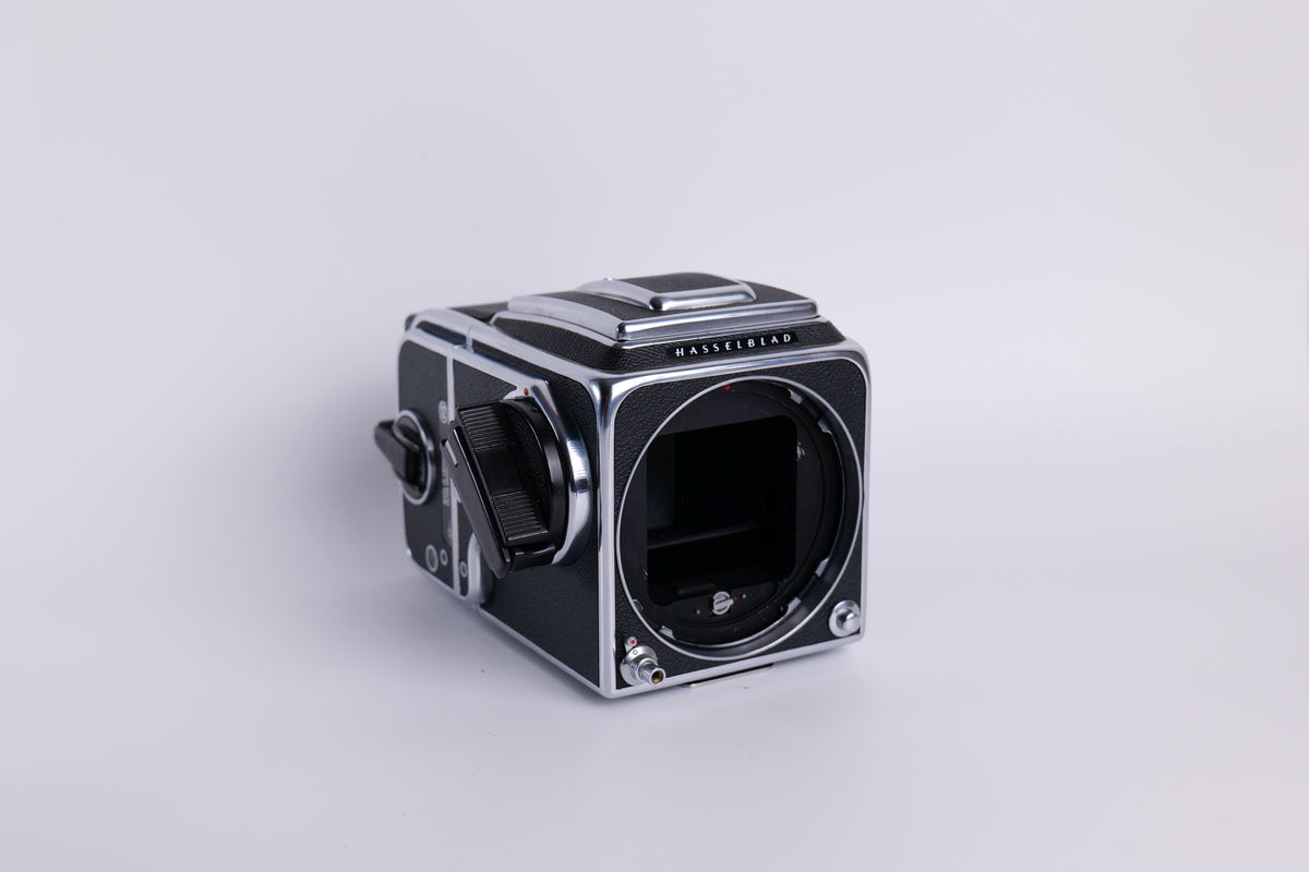 Hasselblad 500 C/M & Zeiss Planar CF 80mm f/2.8 T*