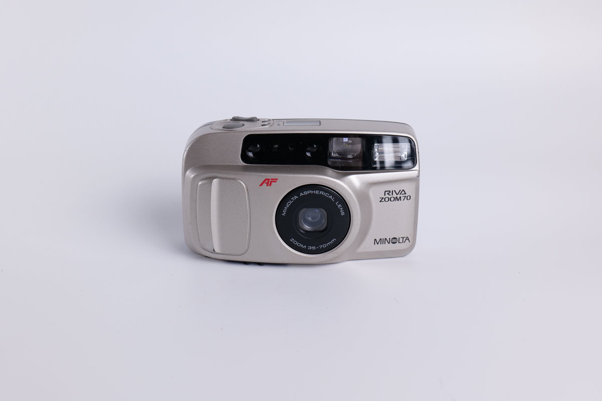 Minolta Riva Zoom 70