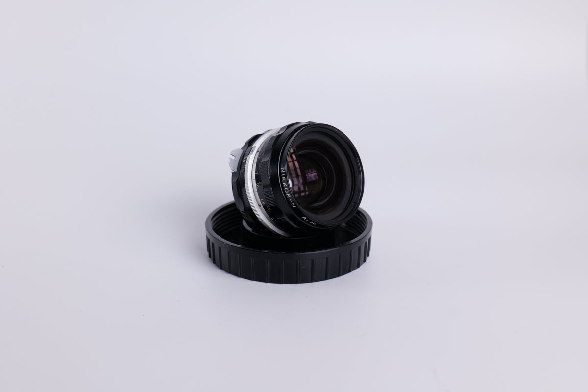 Nikon Nikkor-H Auto 28mm f/3.5 Pre-AI