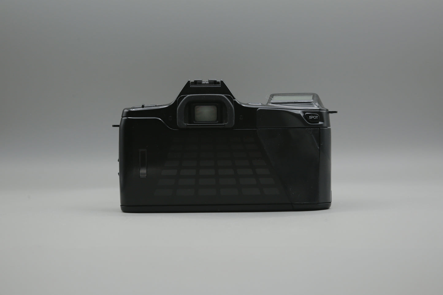 Minolta Dynax 7000i & Minolta AF Zoom 100-300mm f4.5-5.6