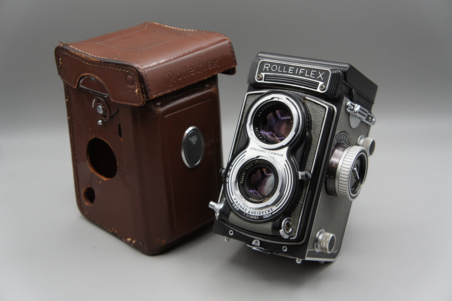 Rolleiflex T Mod 1 - Zeiss Tessar 75mm f3.5