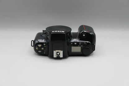 Nikon F-601