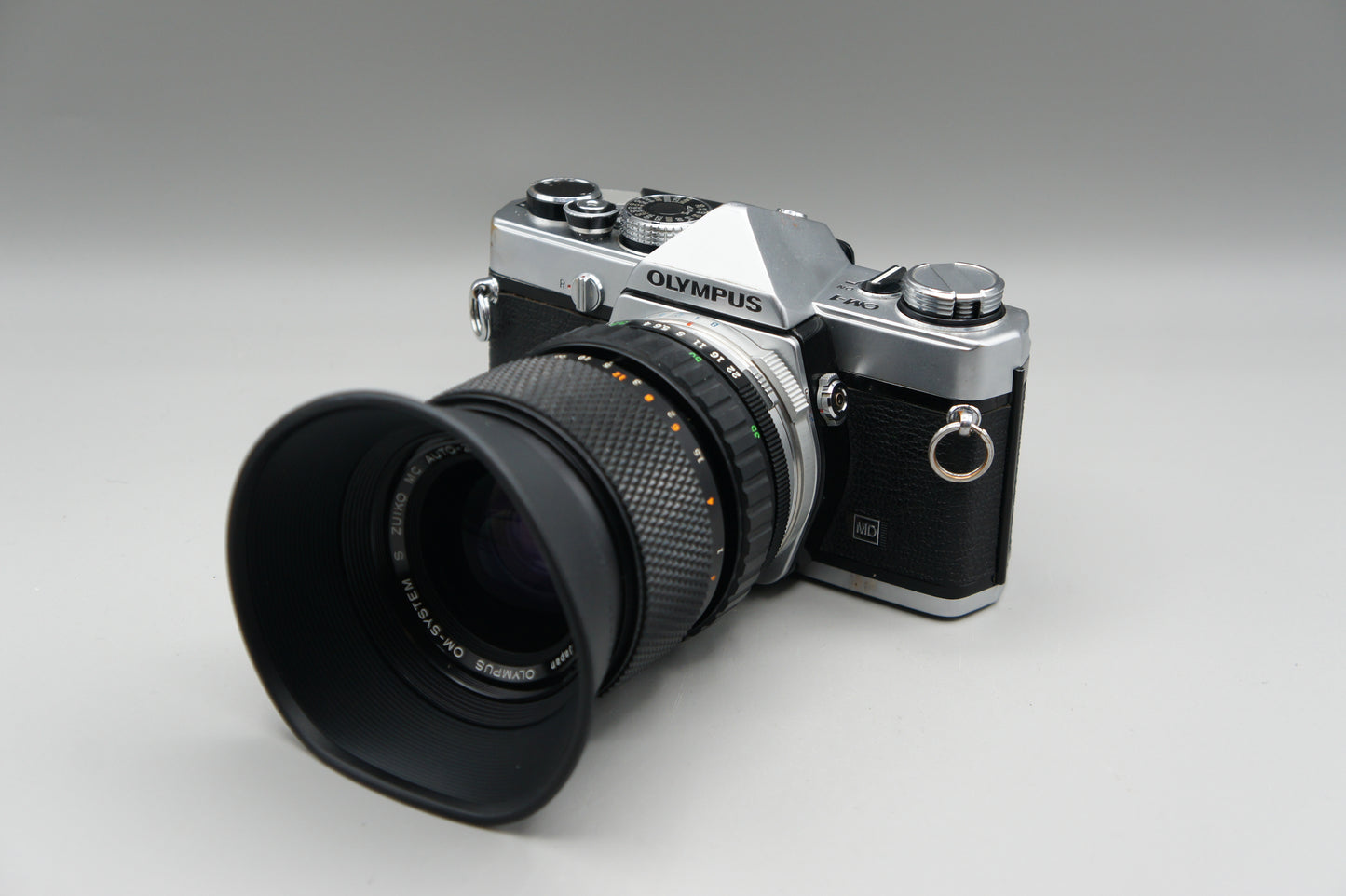 Olympus OM-1 & Zuiko Auto-Zoom 35-70mm f4