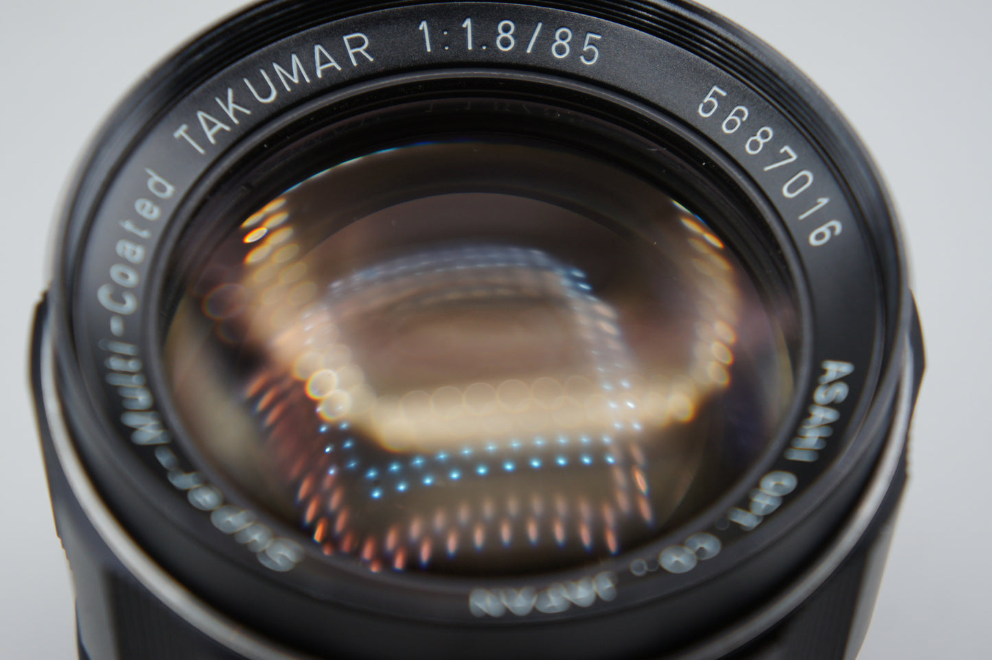 Pentax Super-Multi-Coated Takumar 85mm f1.8 [M42]