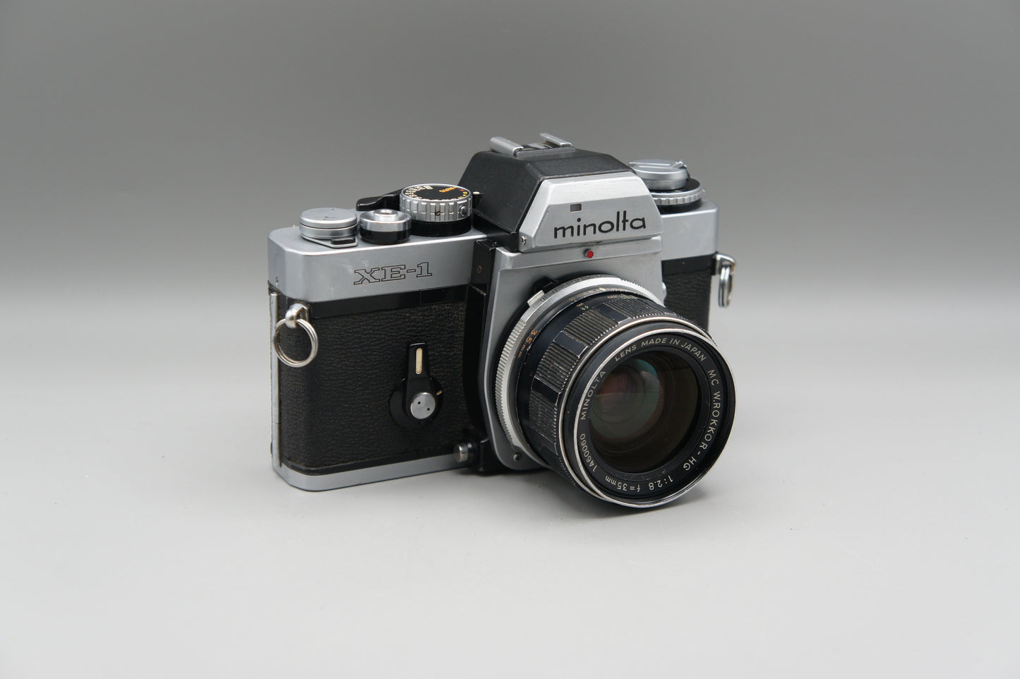 Minolta XE-1 & MC W Rokkor - HG 35mm f2.8