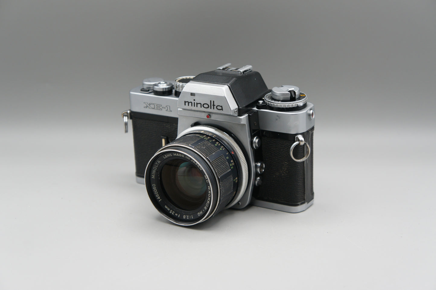 Minolta XE-1 & MC W Rokkor - HG 35mm f2.8