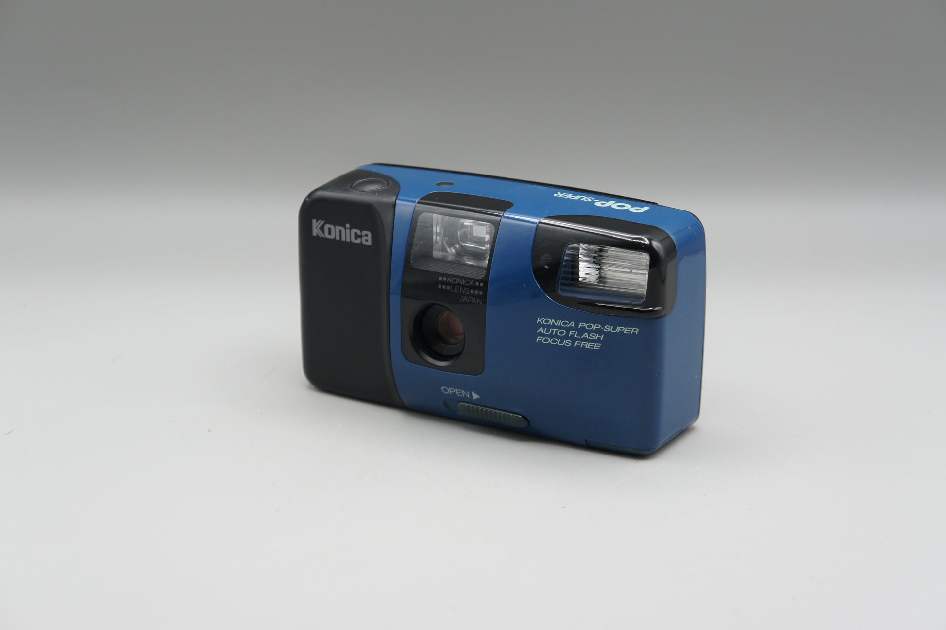 Appareil photo argentique Konica Pop-Super - FR Appareil photo argentique Konica Pop-Super - FR