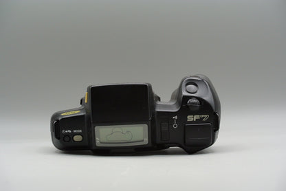 Pentax SF7