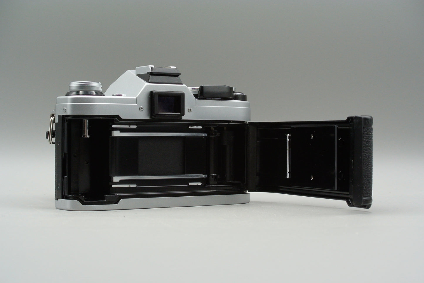 Canon AE-1 & Canon FD 50mm f1.8 S.C