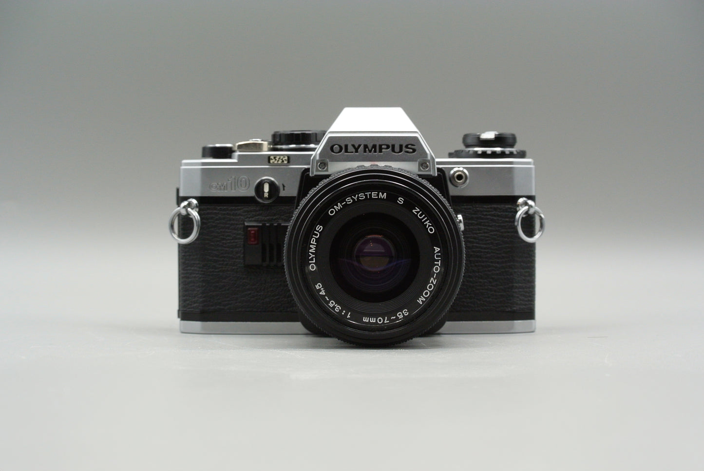 Olympus OM-10 & Zuiko Zoom 35-70mm