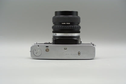 Olympus OM-10 & Zuiko Zoom 35-70mm