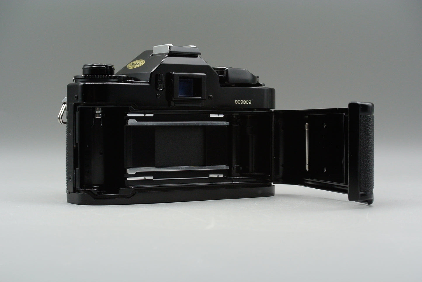 Canon A-1