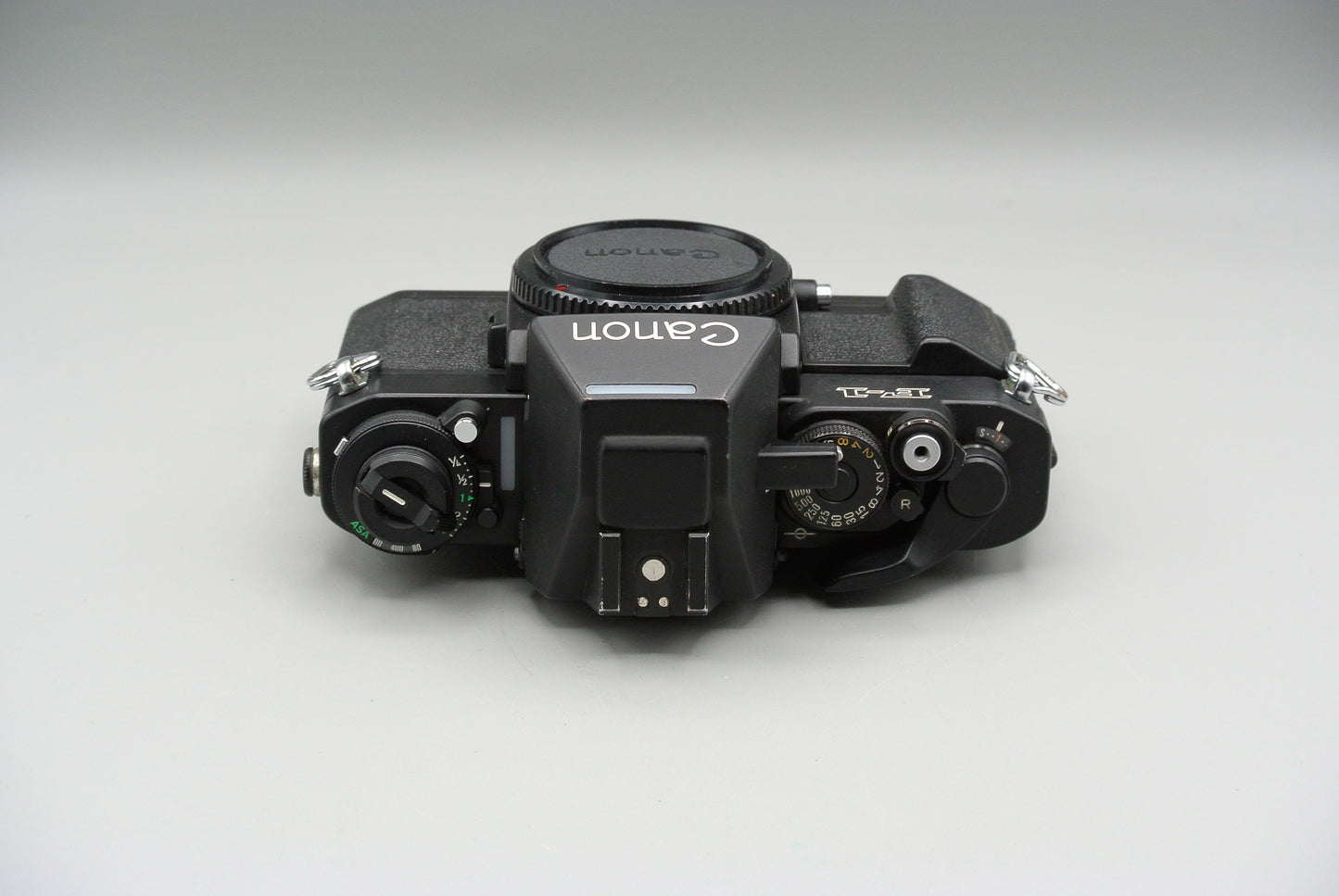 Canon New F-1