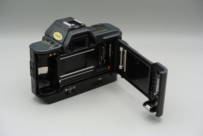 Canon T80