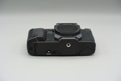 Canon T70