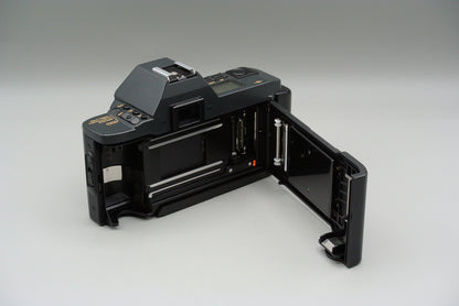 Canon T70