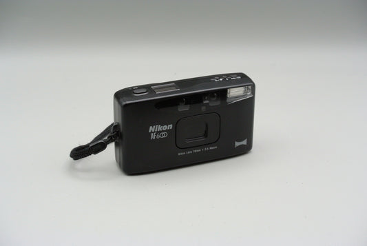 Nikon AF 600