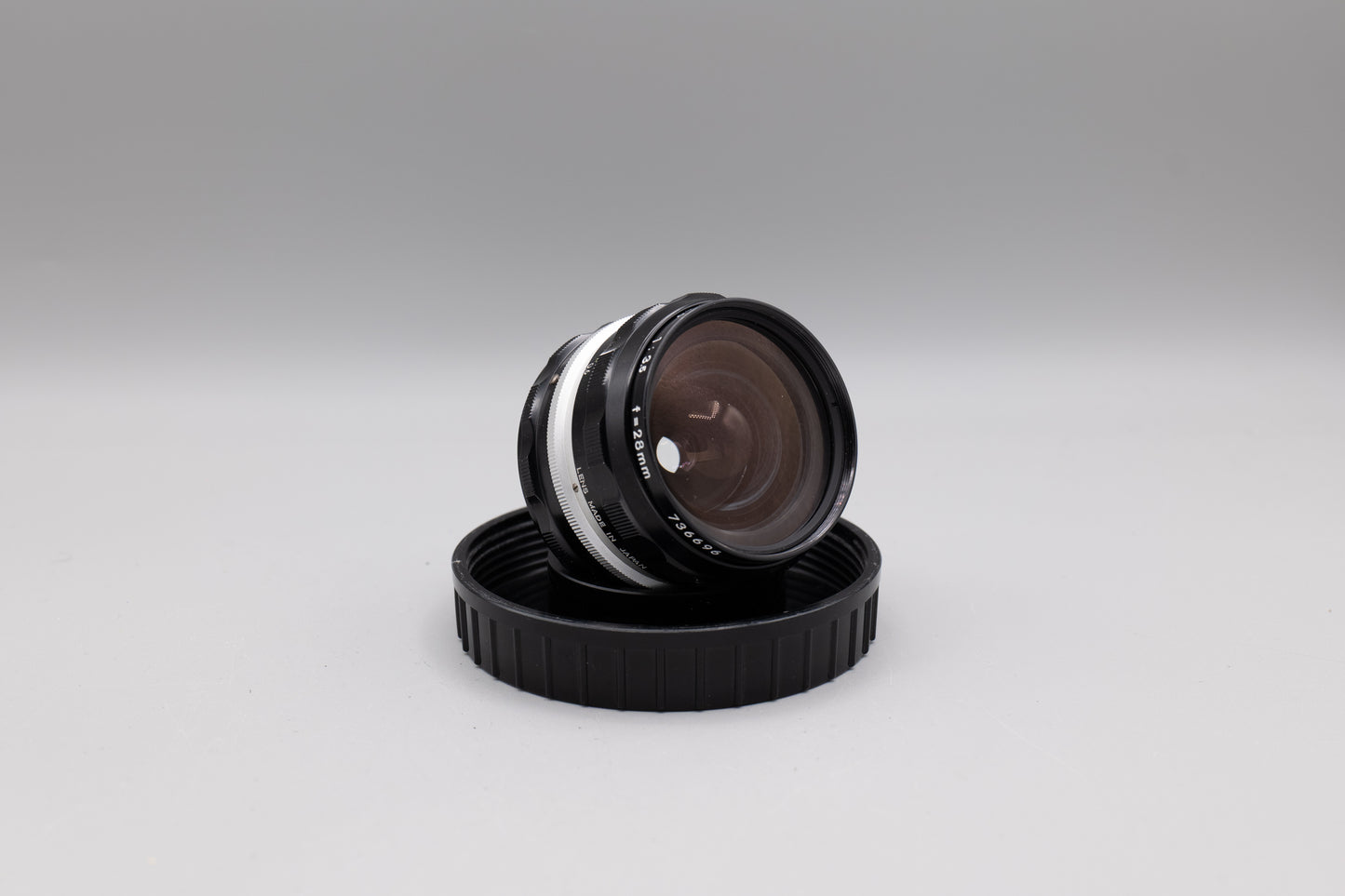 Nikon Nikkor-H Auto 28mm f3.5 Pre-AI