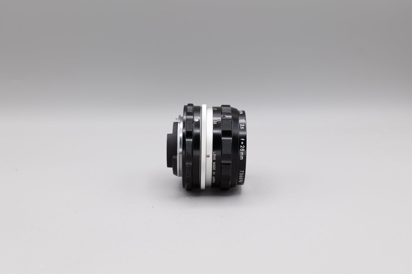 Nikon Nikkor-H Auto 28mm f3.5 Pre-AI