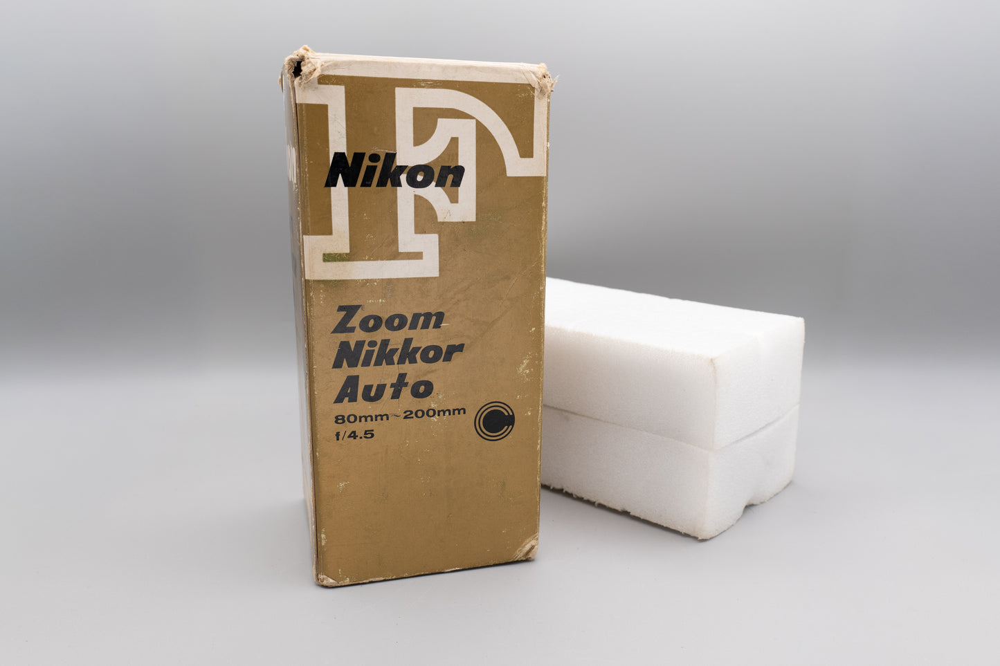 Nikon Zoom-Nikkor 80-200mm f4.5 Pre-AI