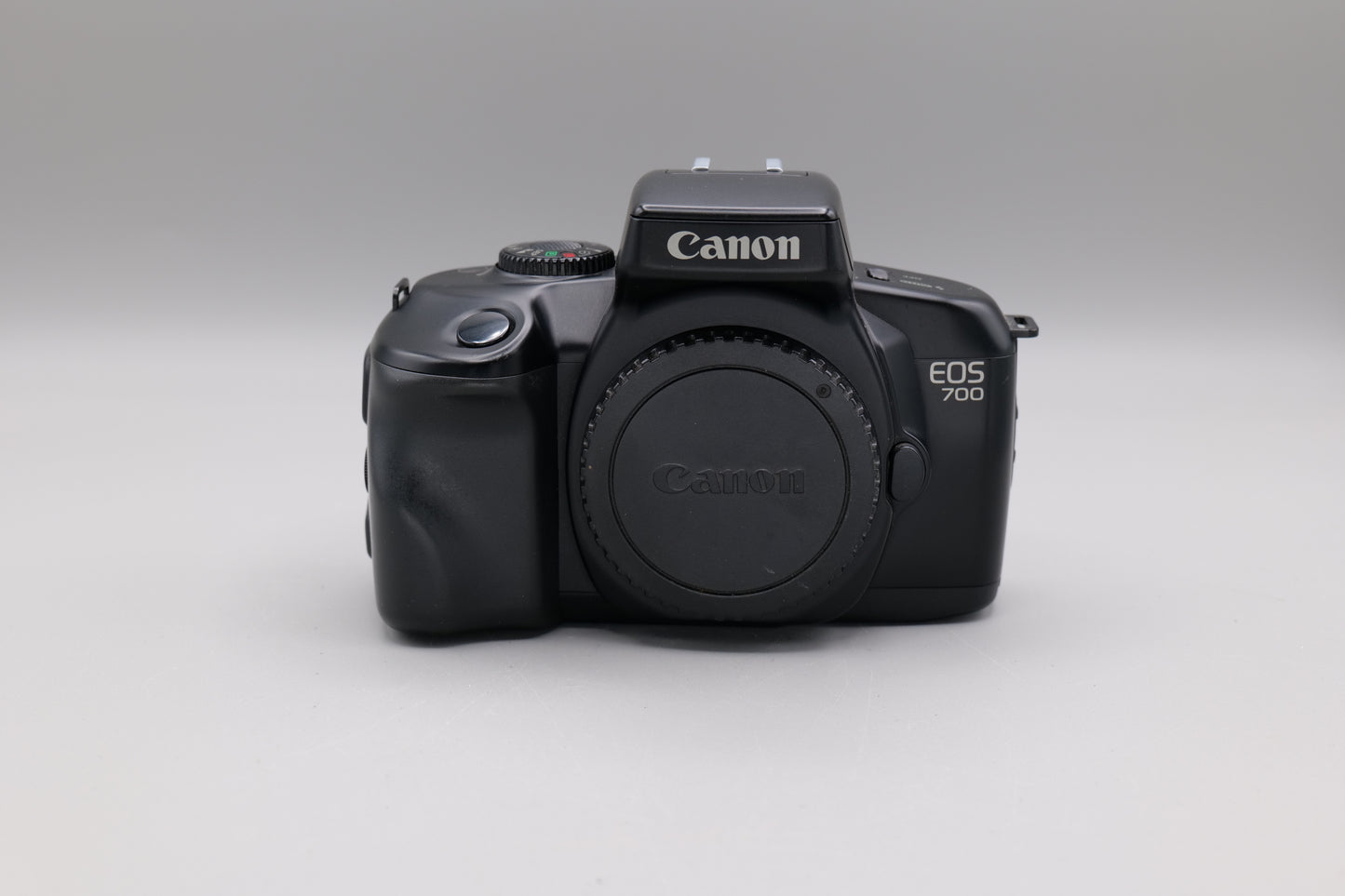 Canon EOS 700